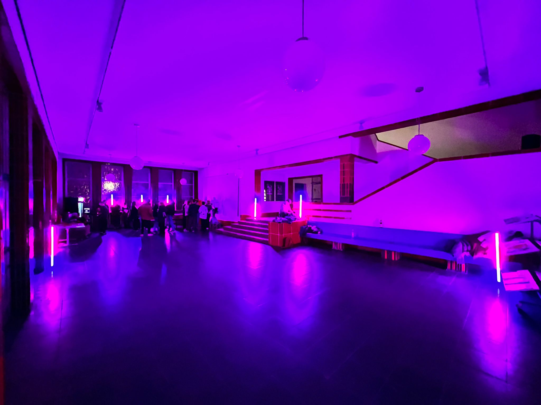 Ambientelicht und Uplights für Hochzeiten und Veranstaltungen